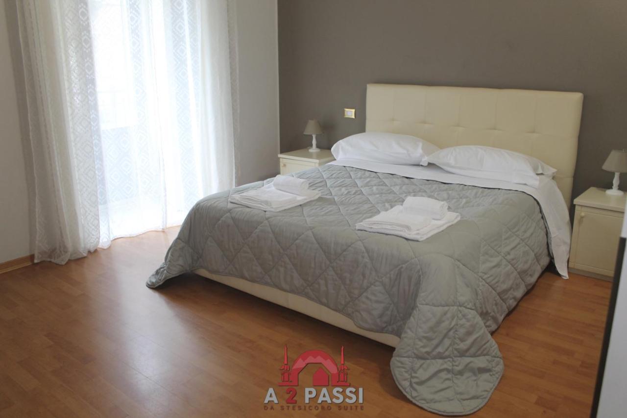 A 2 Passi Da Stesicoro Suite カターニア エクステリア 写真