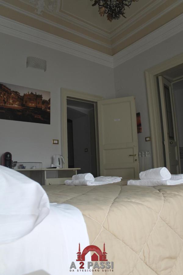 A 2 Passi Da Stesicoro Suite カターニア エクステリア 写真